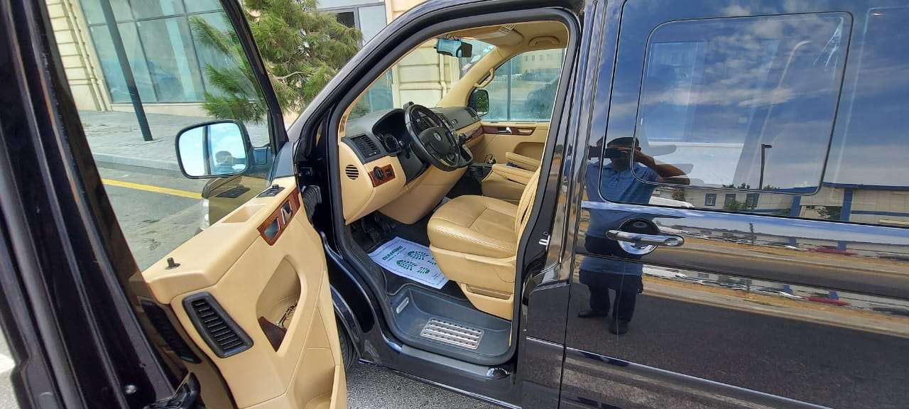 Volkswagen Multivan, 2007 il, 3.2 L, 46 500 km