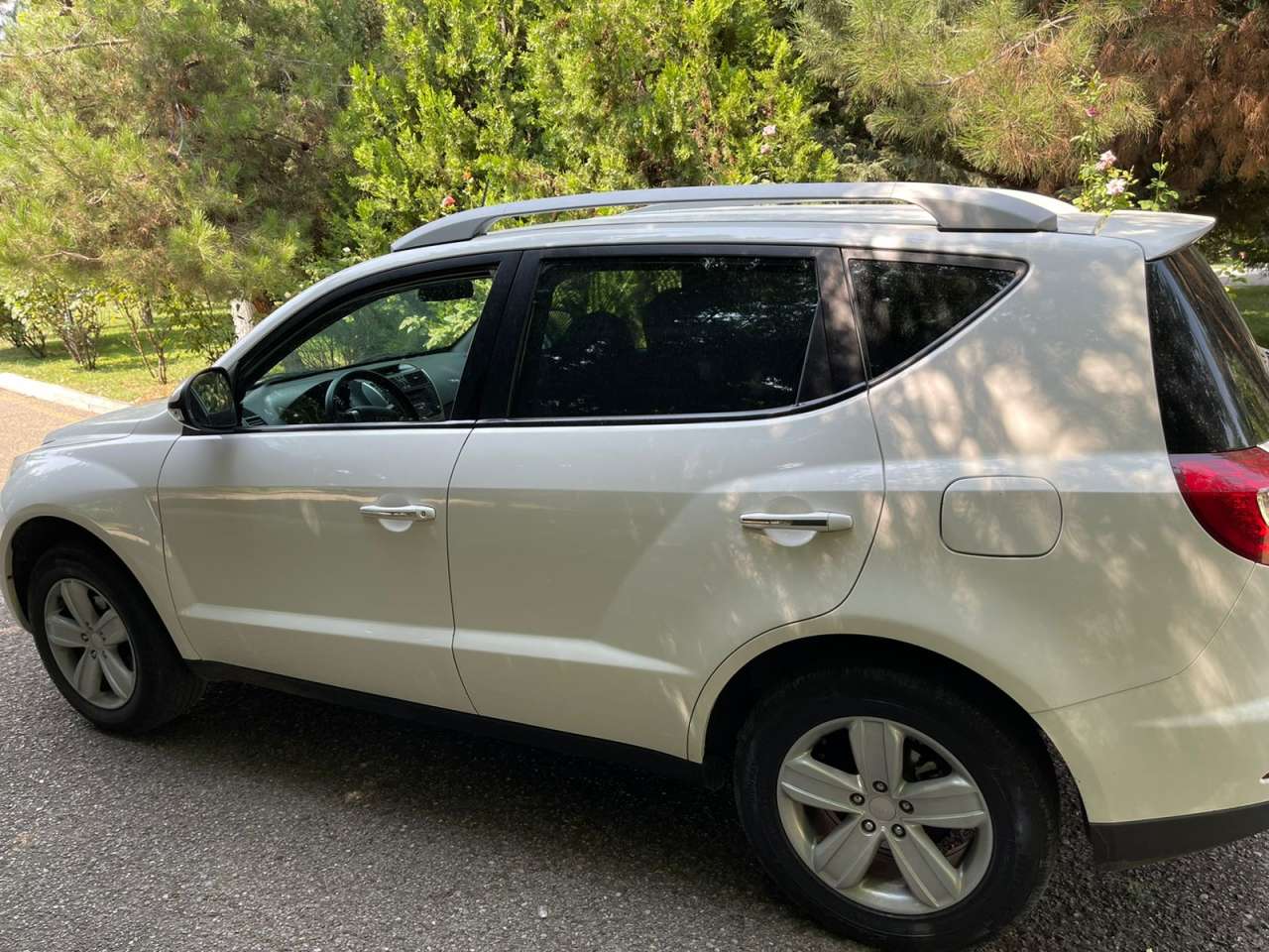 Geely Emgrand X7, 2013 il, 2.4 L, 120 000 km