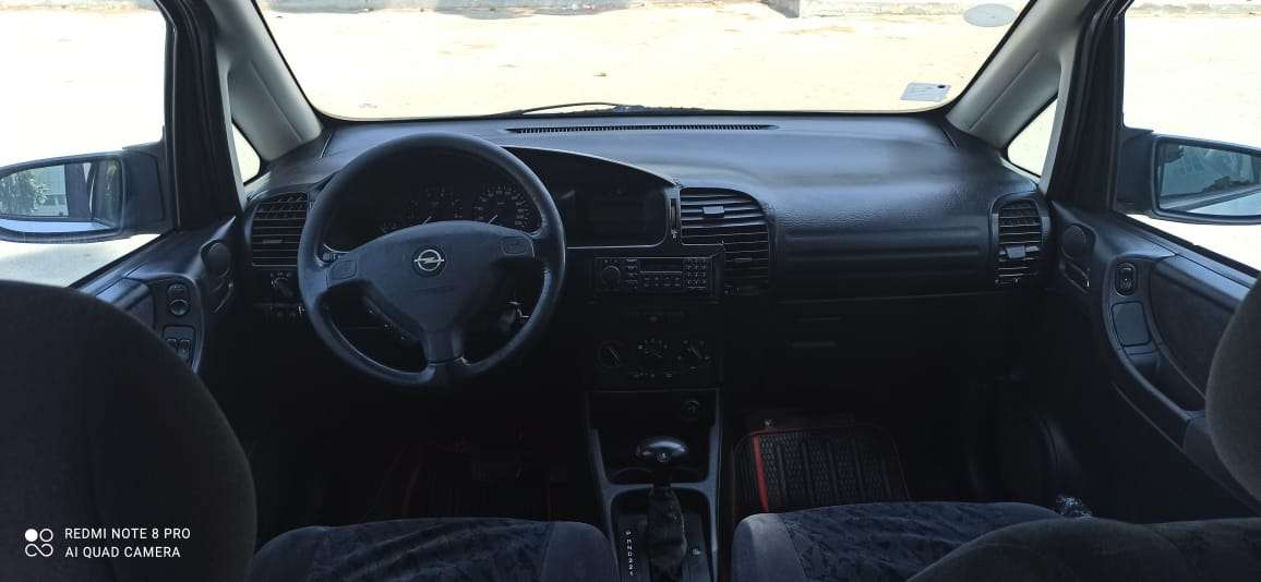 Opel Zafira, 2000 il, 2.2 L, 430 000 km