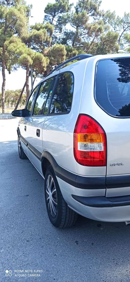 Opel Zafira, 2000 il, 2.2 L, 430 000 km