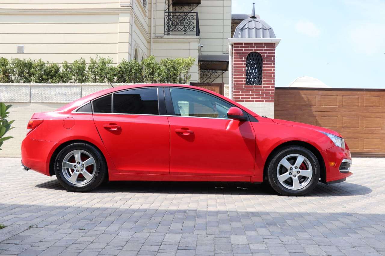 Chevrolet Cruze, 2015 il, 1.4 L, 182 000 km