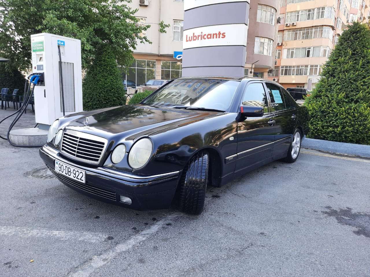 Mercedes E 230, 1996 il, 2.3 L, 380 000 km