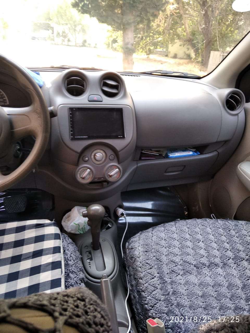 Nissan Sunny, 2013 il, 1.5 L, 216 000 km