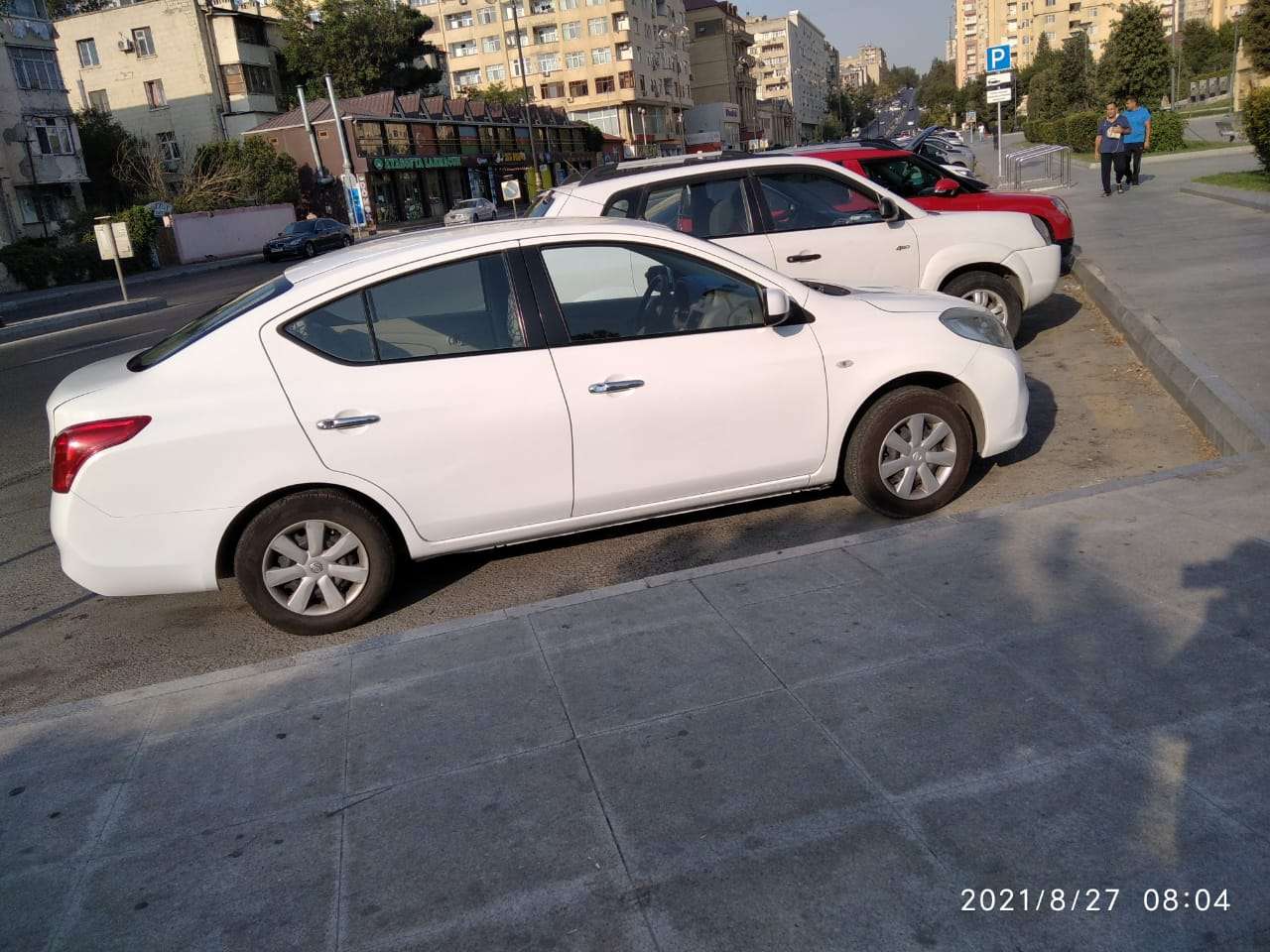 Nissan Sunny, 2013 il, 1.5 L, 216 000 km