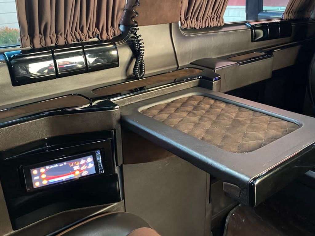 Mercedes Viano, 2010 il, 3.5 L, 140 000 km