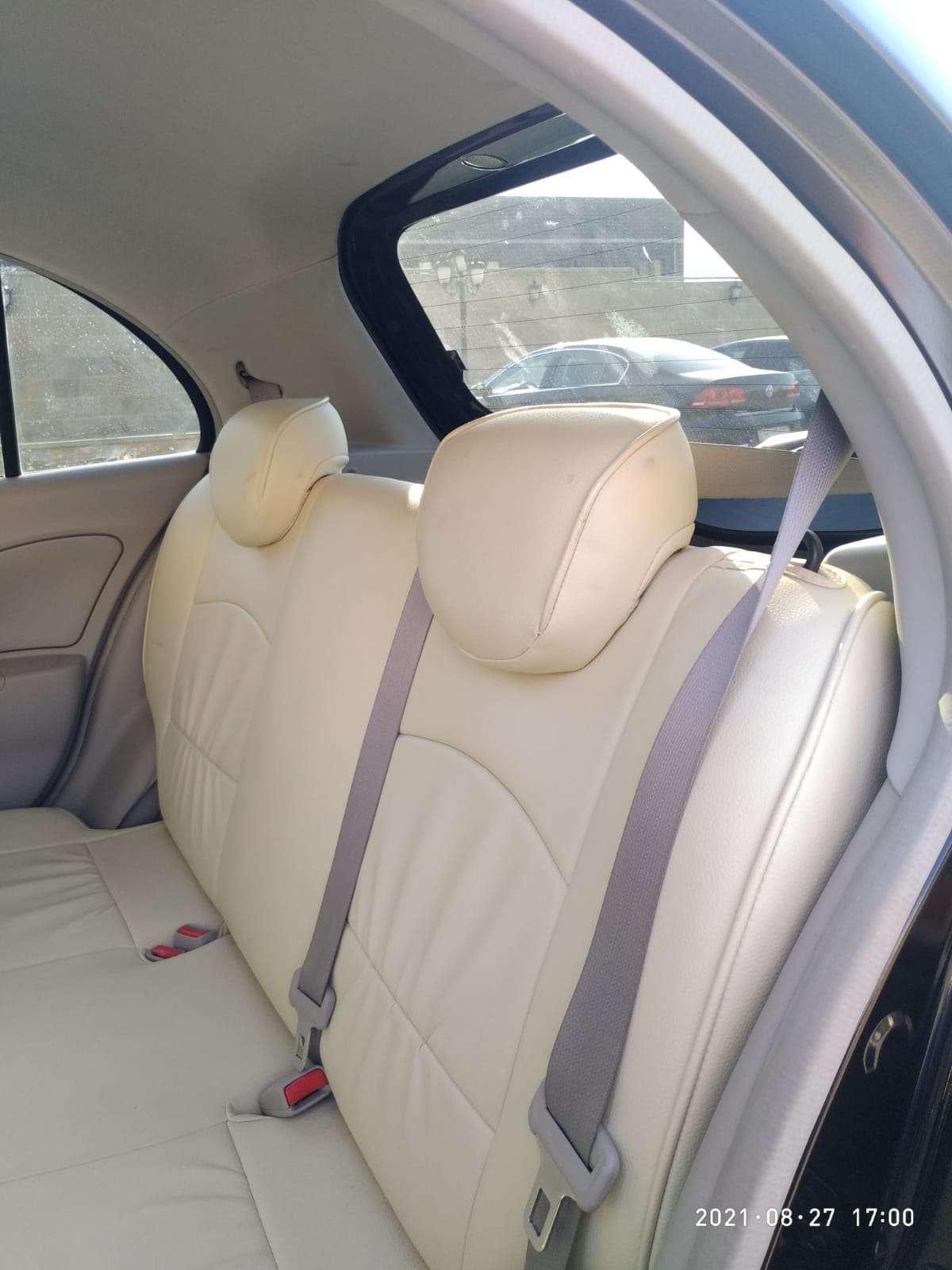 Nissan March, 2012 il, 1.2 L, 60 600 km