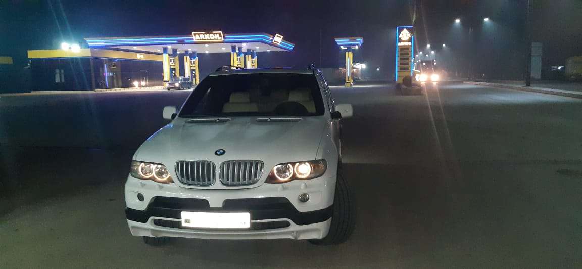 BMW X5, 2005 il, 4.8 L, 250 000 km