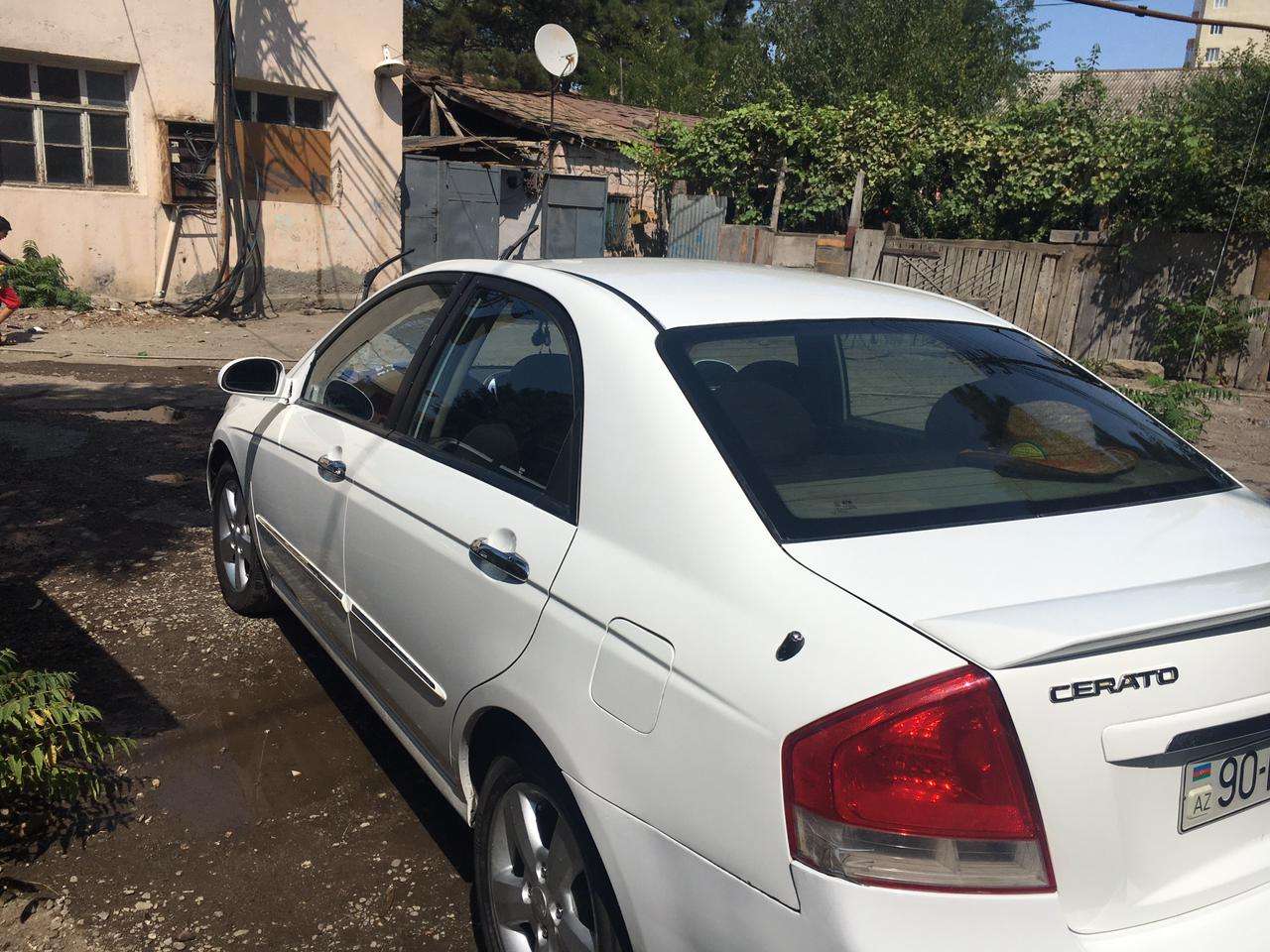 Kia Cerato, 2008 il, 1.6 L, 320 000 km