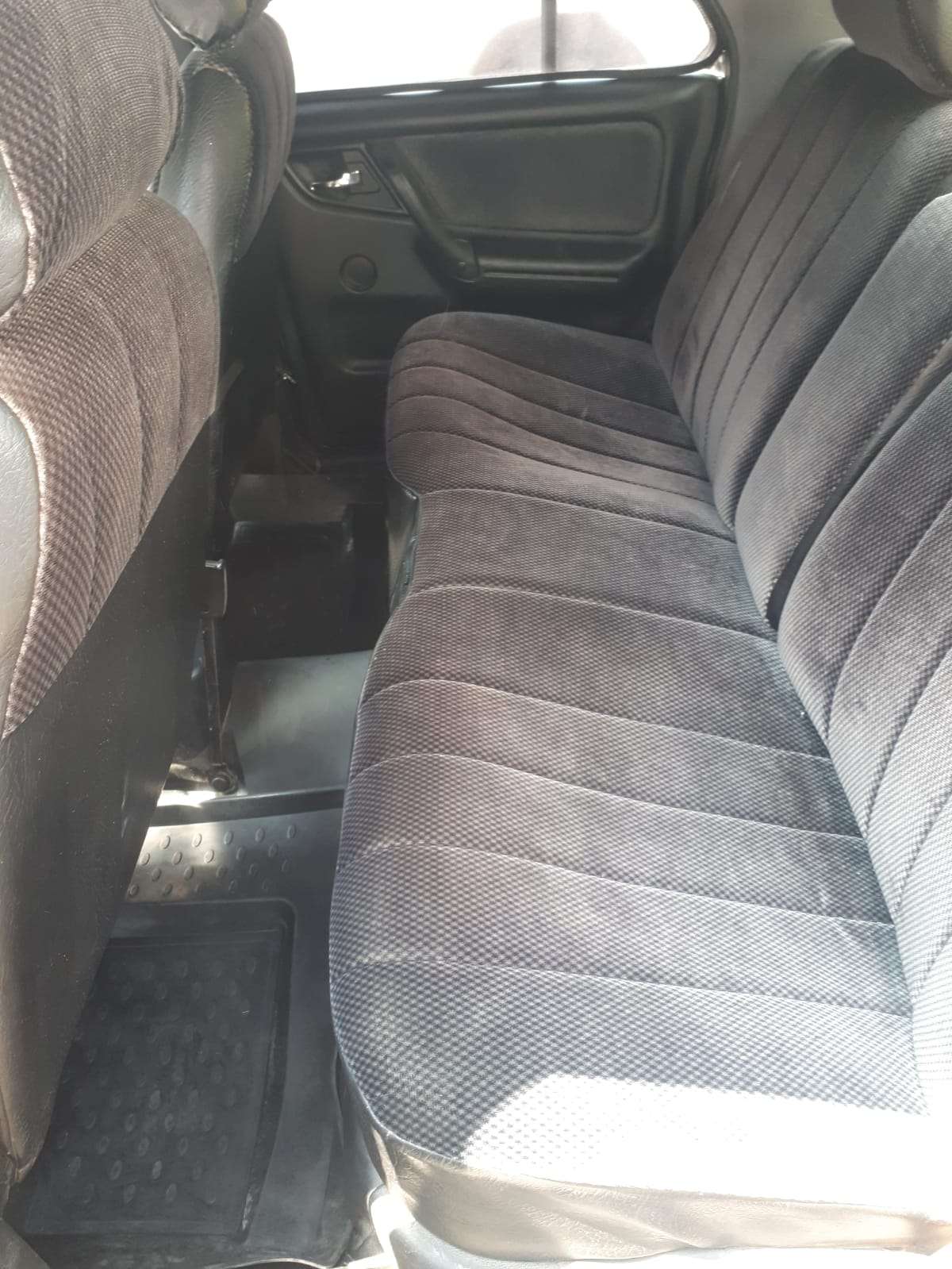 GAZ 3110, 2001 il, 2.3 L, 110 000 km