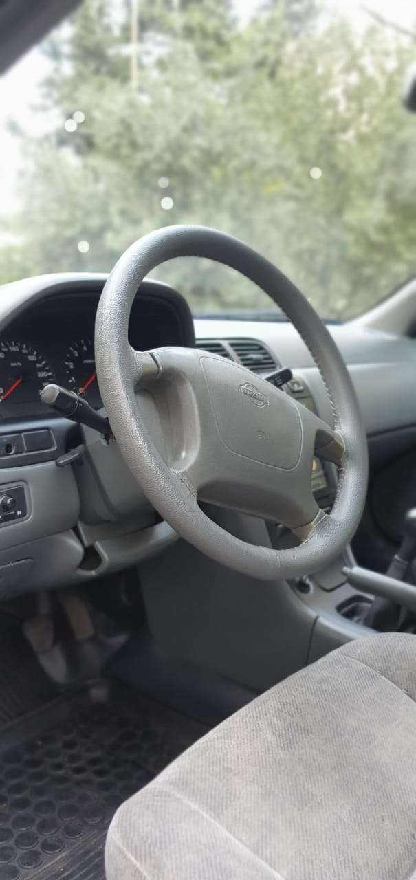 Nissan Maxima, 1998 il, 3.0 L, 350 000 km