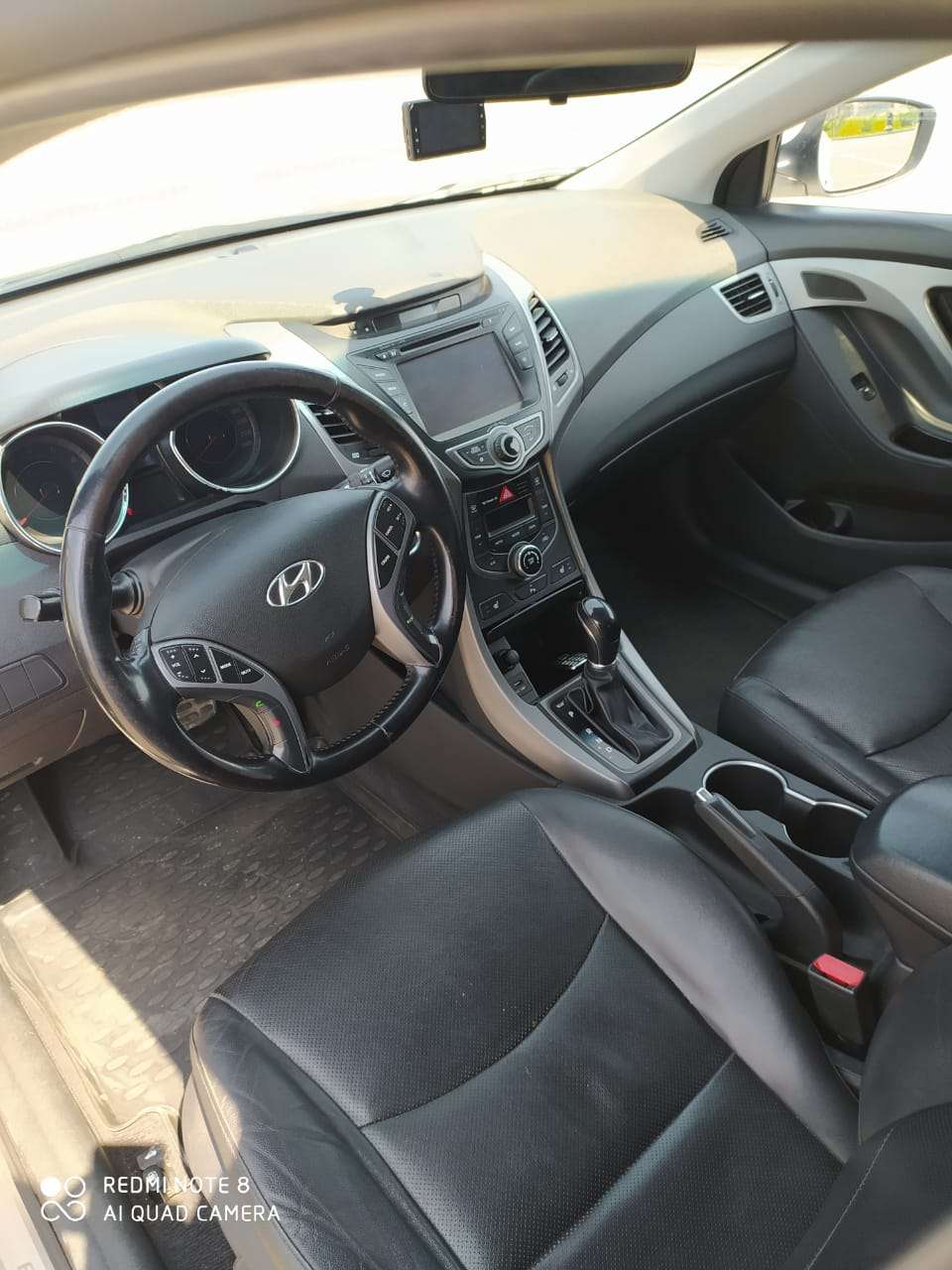 Hyundai Elantra, 2014 il, 1.8 L, 115 000 km
