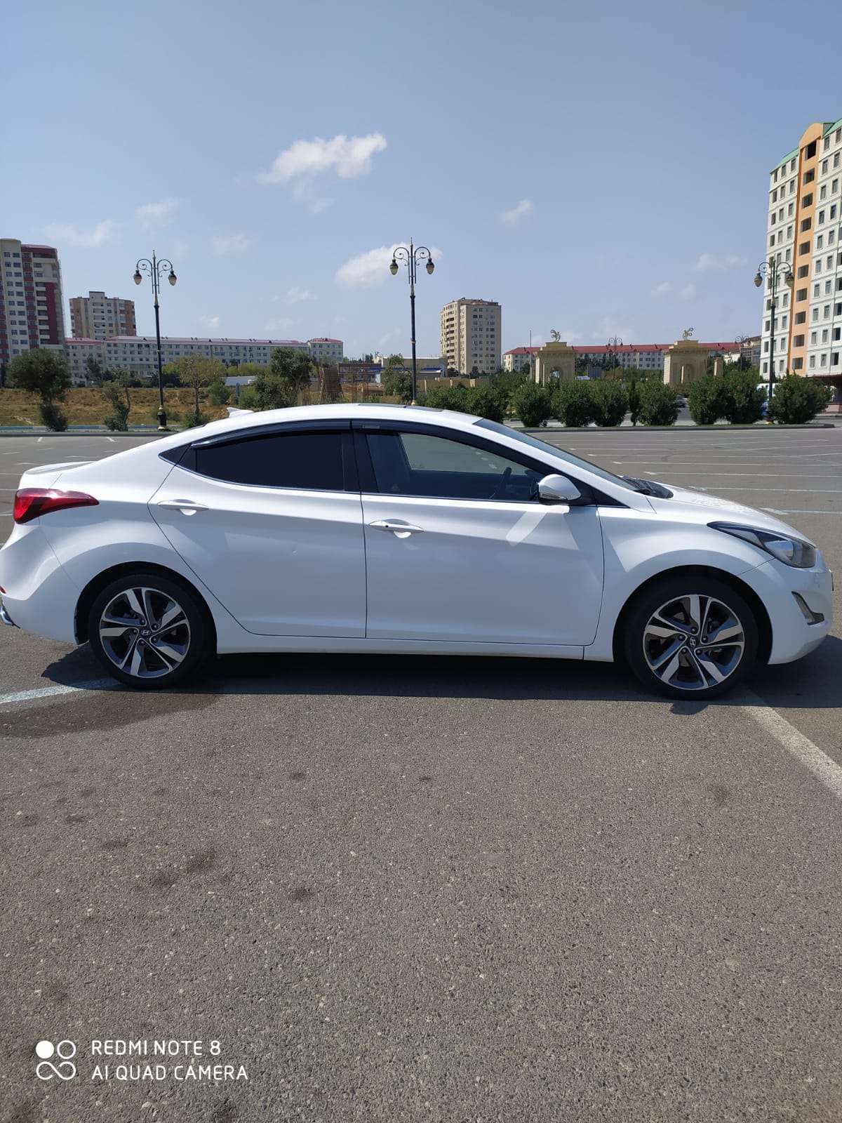 Hyundai Elantra, 2014 il, 1.8 L, 115 000 km