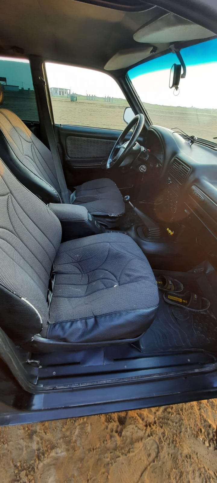 GAZ 31105, 2006 il, 2.3 L, 300 000 km
