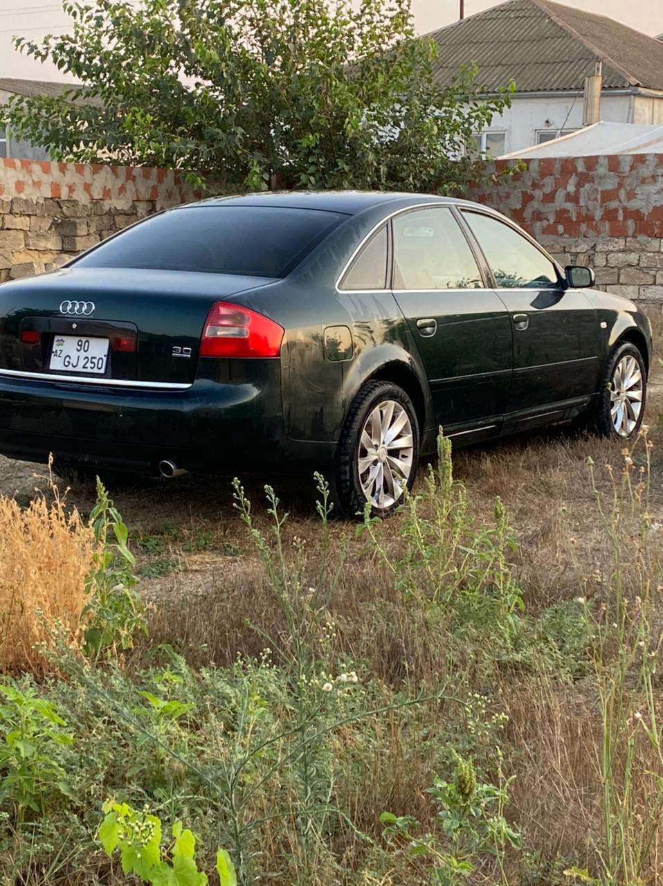 Audi A6, 2002 il, 3.0 L, 370 000 km