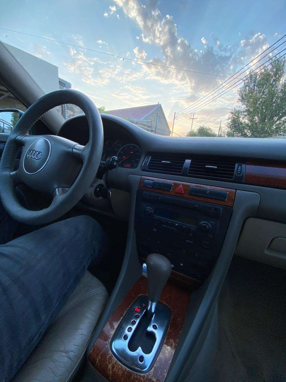 Audi A6, 2002 il, 3.0 L, 370 000 km
