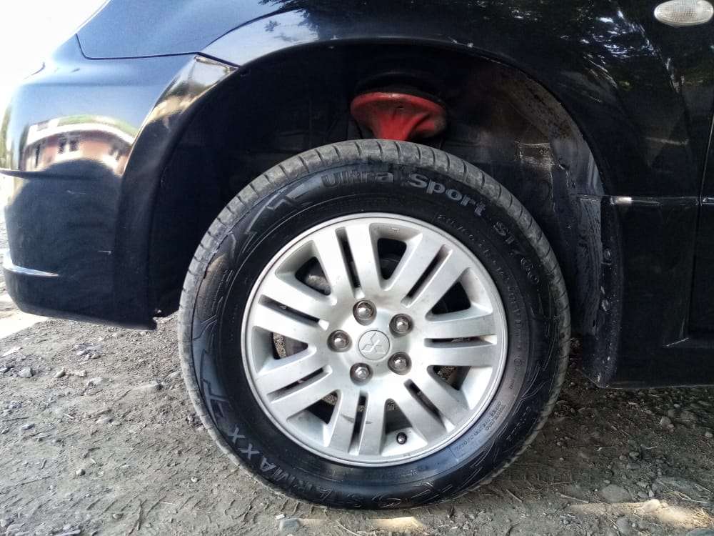 Mitsubishi Airtrek, 2001 il, 2.0 L, 232 262 km