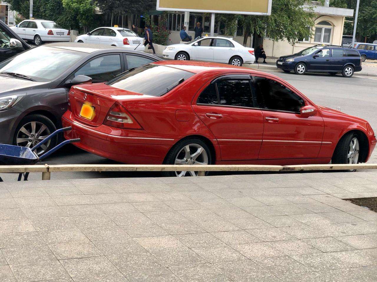 Mercedes C 200, 2003 il, 1.8 L, 314 000 km