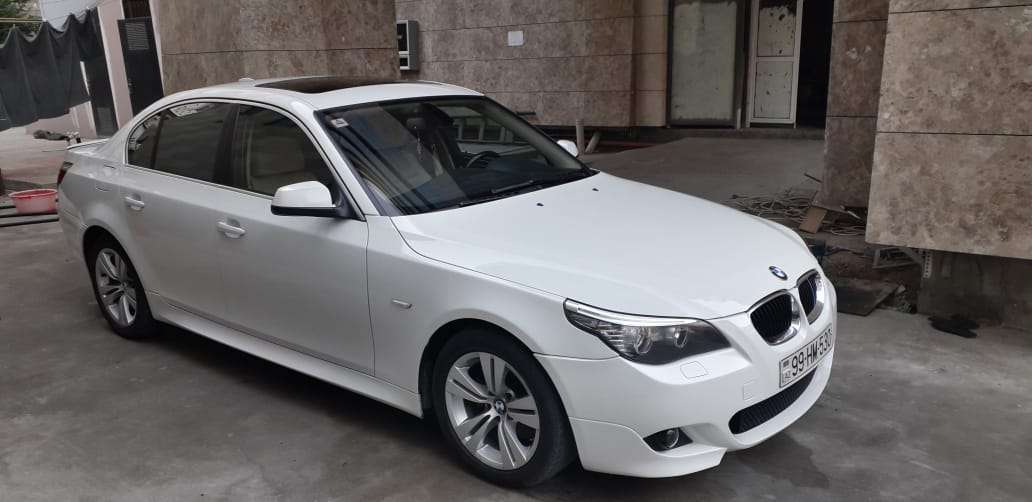 BMW 530, 2009 il, 3.0 L, 220 000 km