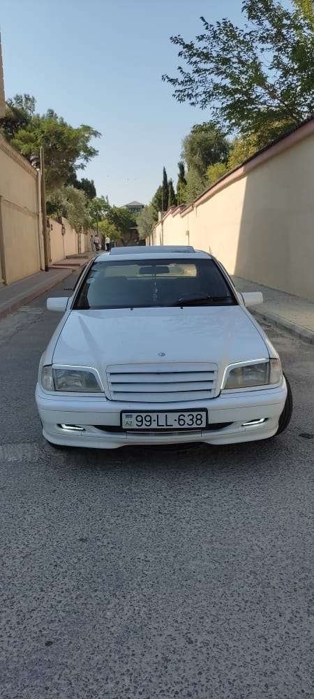 Mercedes C 180, 1994 il, 1.8 L, 270 000 km