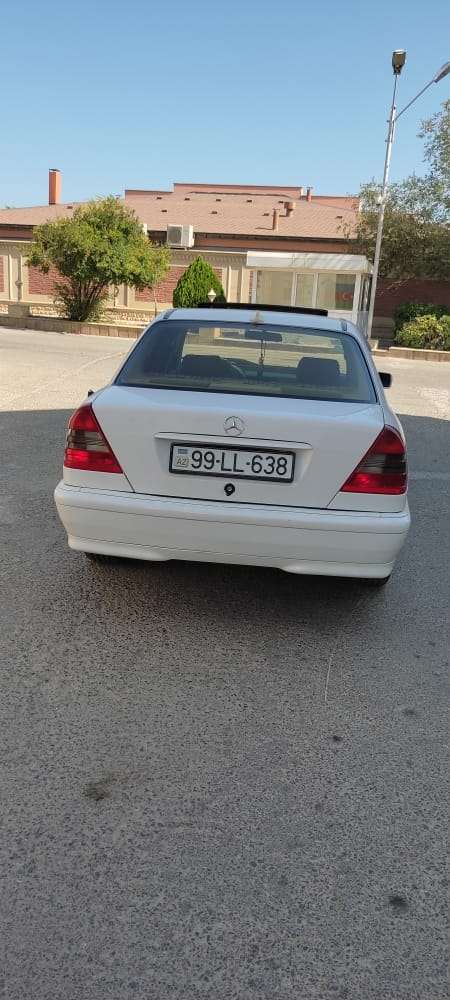Mercedes C 180, 1994 il, 1.8 L, 270 000 km