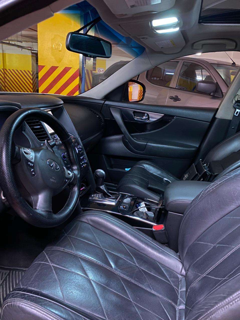 Infiniti FX35, 2009 il, 3.5 L, 25 700 km