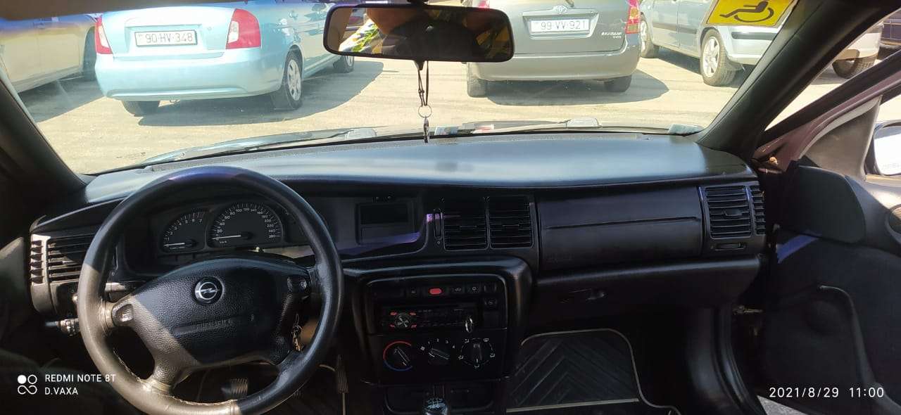 Opel Vectra, 1997 il, 2.0 L, 450 000 km