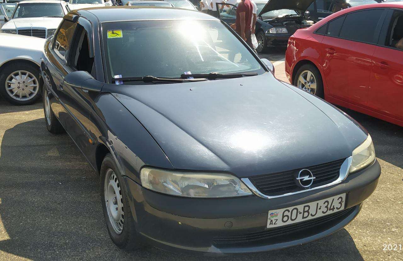 Opel Vectra, 1997 il, 2.0 L, 450 000 km