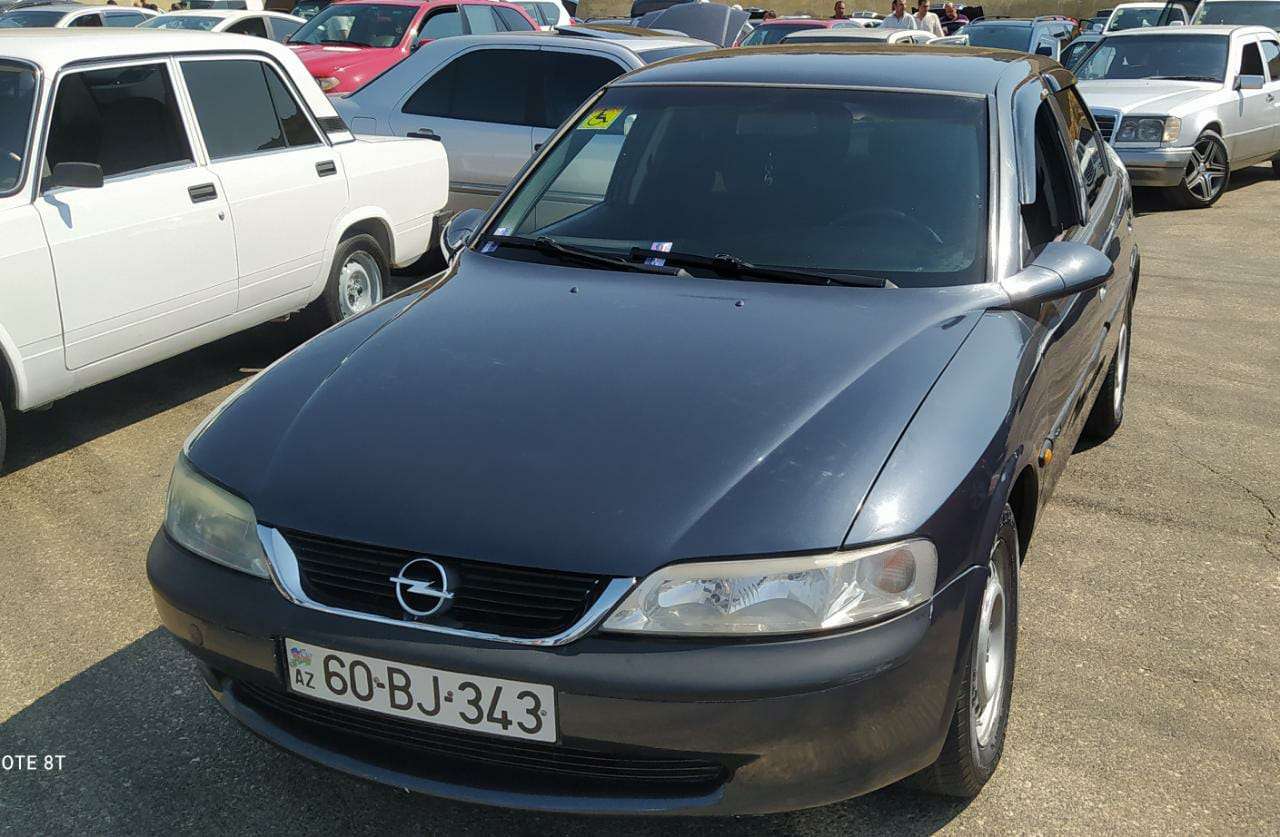 Opel Vectra, 1997 il, 2.0 L, 450 000 km