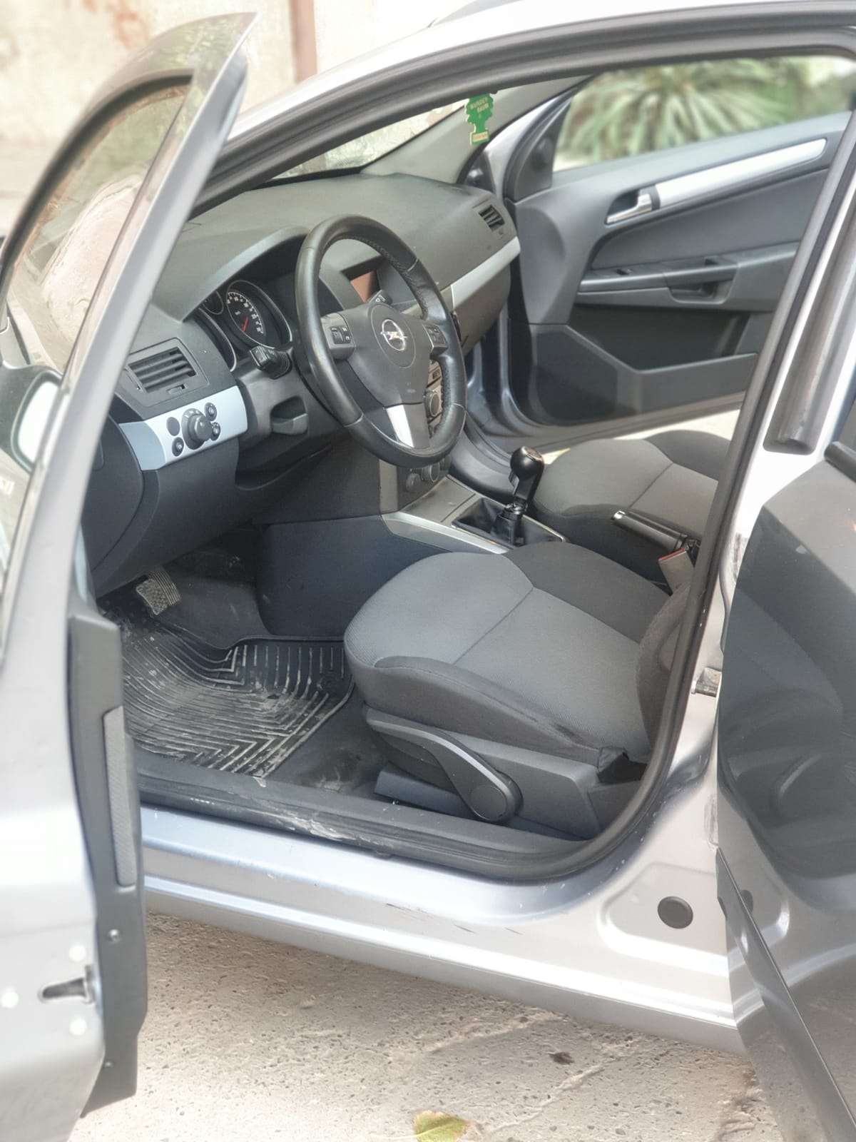 Opel Astra, 2006 il, 1.4 L, 270 000 km