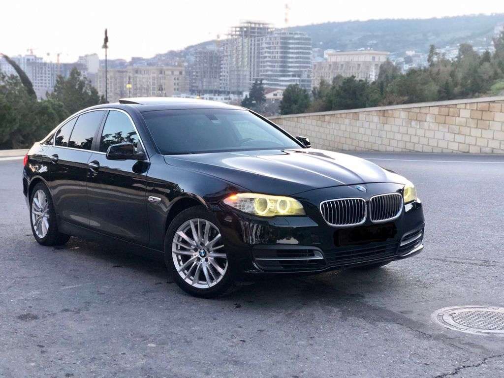 BMW 528, 2013 il, 2.0 L, 205 000 km