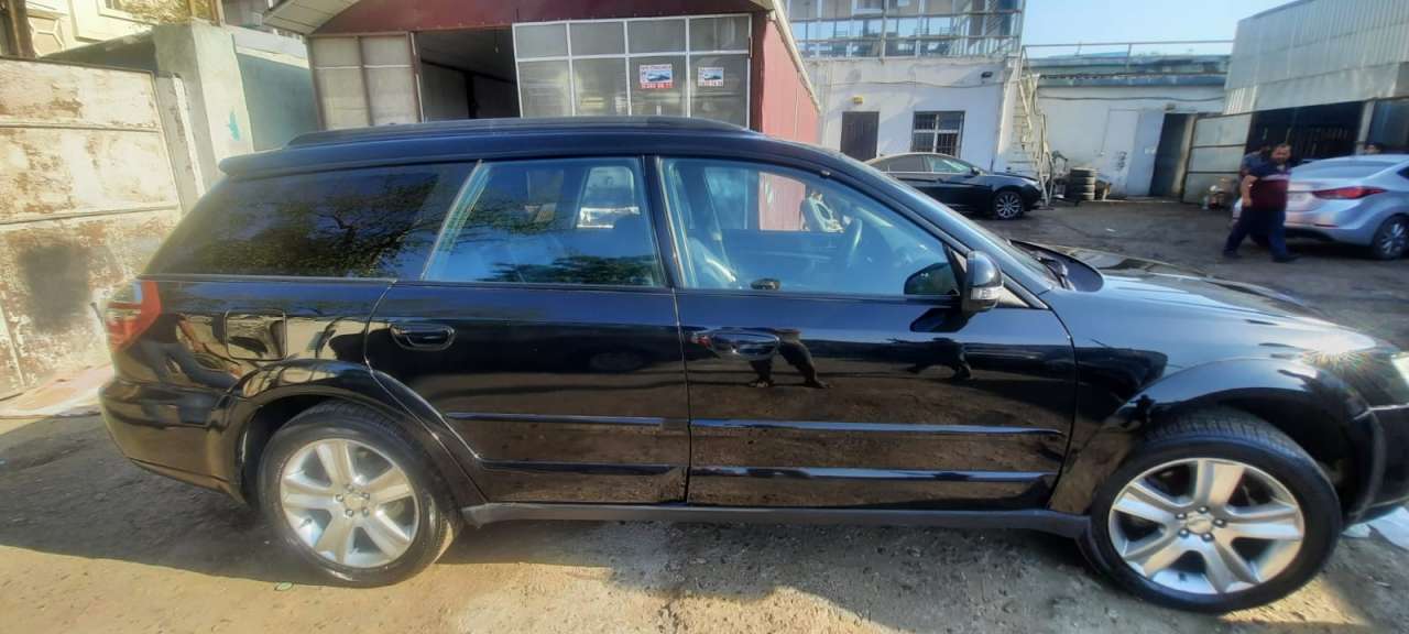 Subaru Outback, 2007 il, 2.5 L, 246 000 km