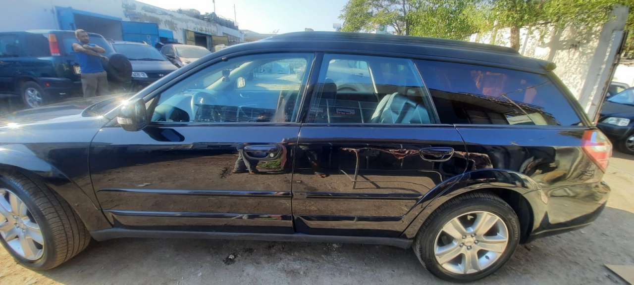 Subaru Outback, 2007 il, 2.5 L, 246 000 km