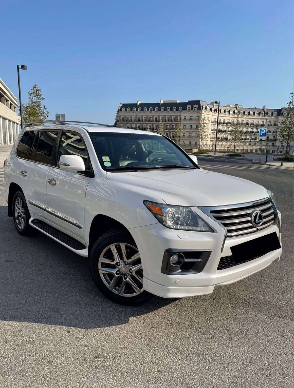 Lexus LX 570, 2012 il, 5.7 L, 136 000 km