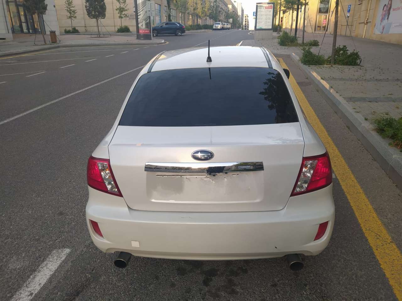 Subaru Impreza, 2006 il, 2.0 L, 260 000 km