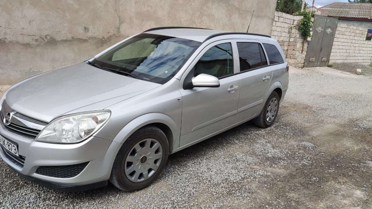 Opel Astra, 2008 il, 1.3 L, 283 000 km