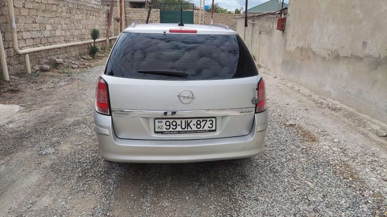 Opel Astra, 2008 il, 1.3 L, 283 000 km