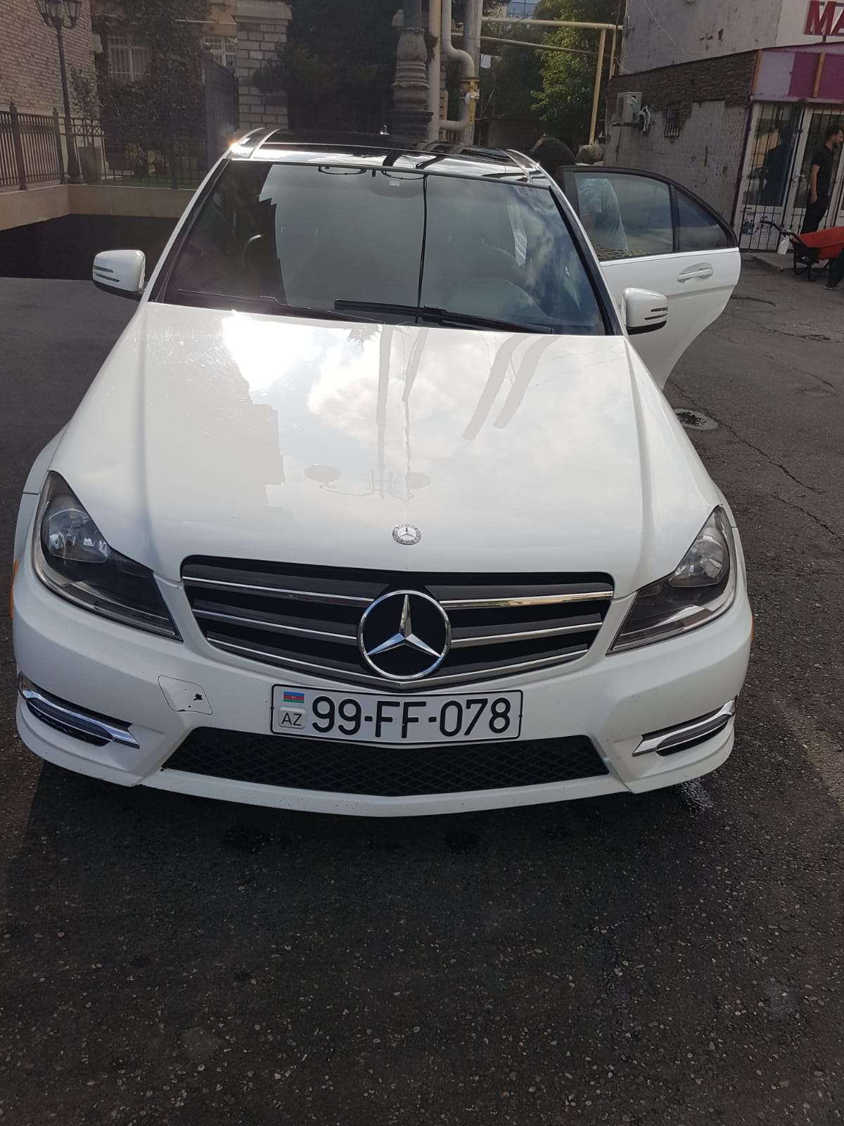 Mercedes C 250, 2013 il, 1.8 L, 150 000 km