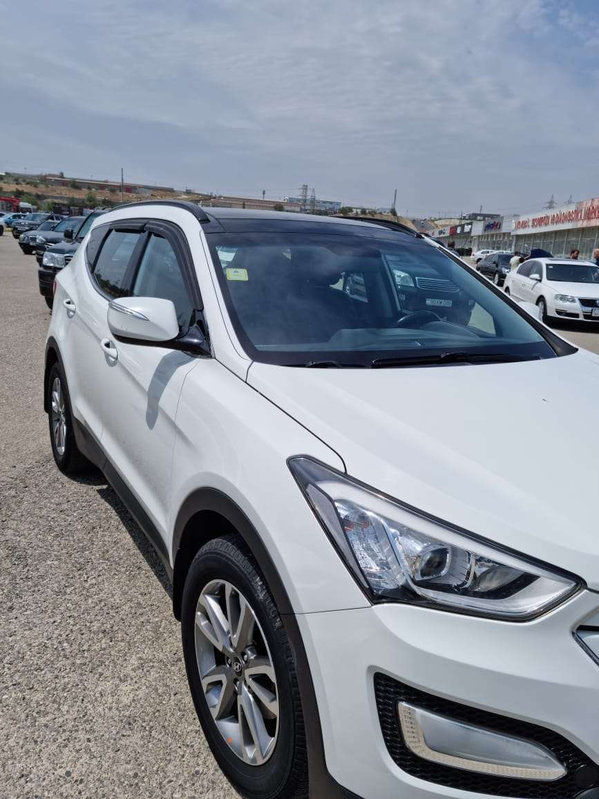 Hyundai Accent, 2012 il, 2.4 L, 102 000 km
