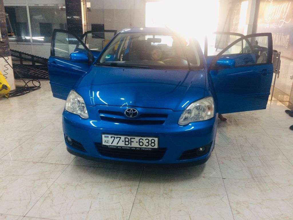 Toyota Corolla, 2006 il, 1.4 L, 140 000 km