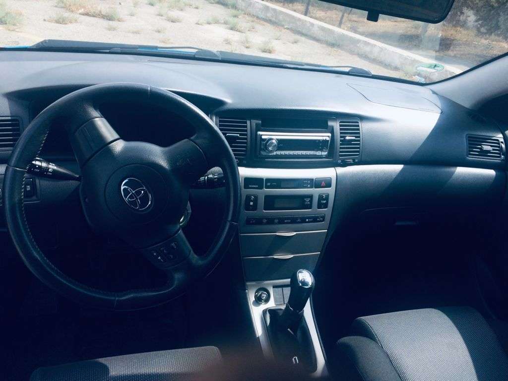Toyota Corolla, 2006 il, 1.4 L, 140 000 km
