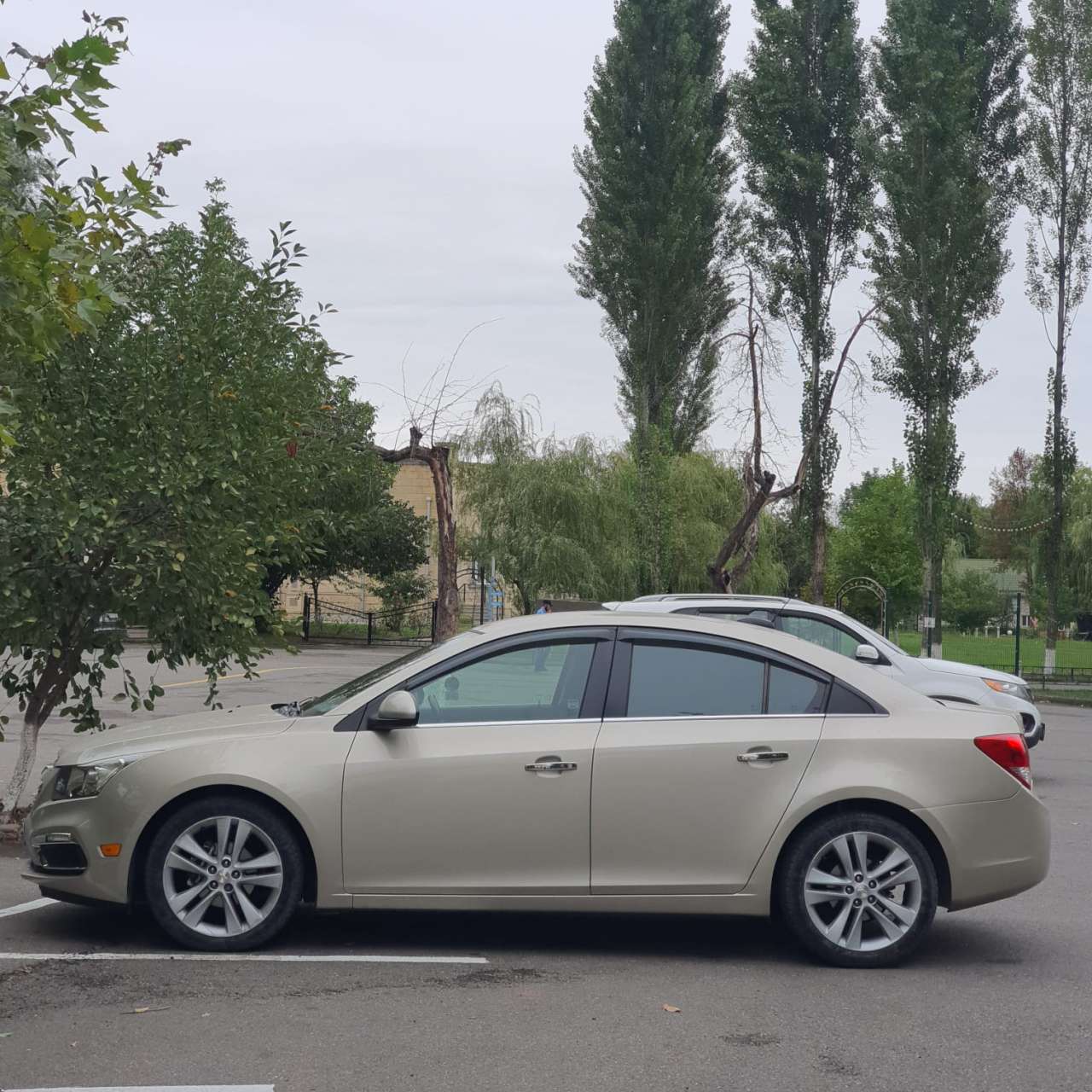 Chevrolet Cruze, 2015 il, 1.4 L, 130 000 km