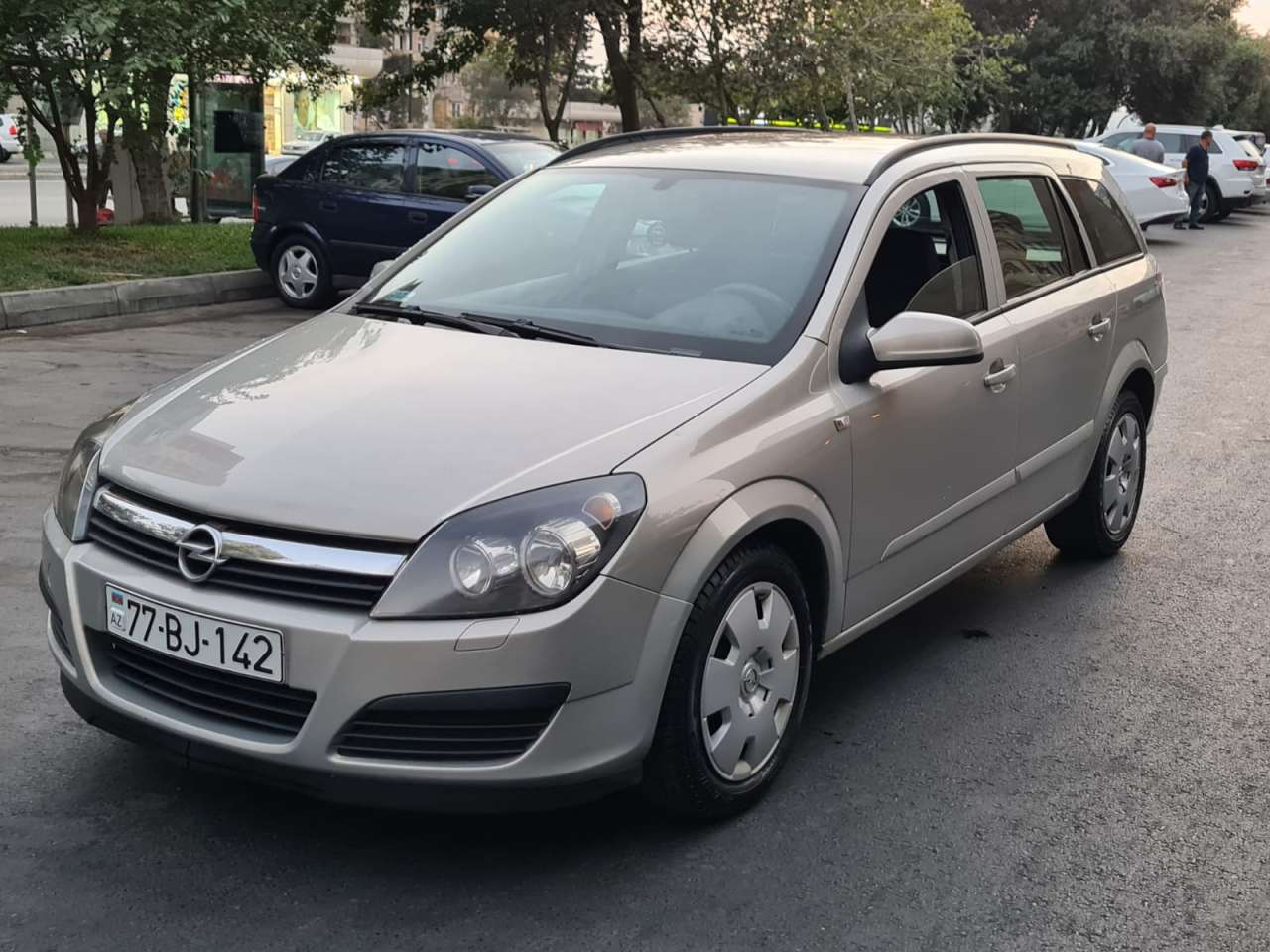 Opel Astra, 2006 il, 1.3 L, 252 300 km