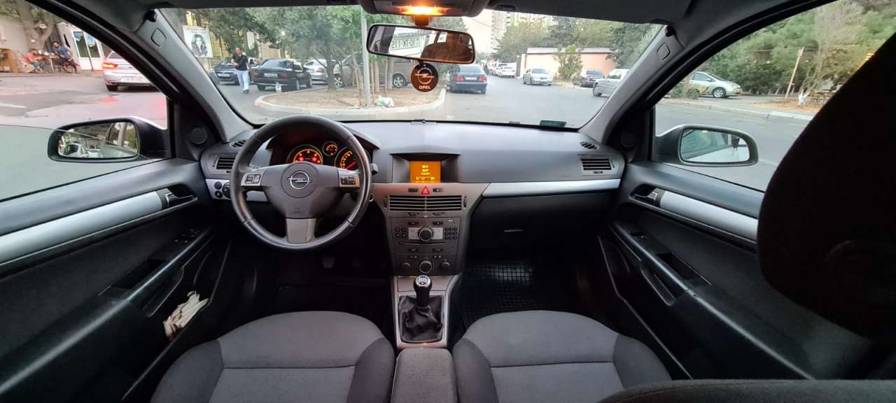 Opel Astra, 2006 il, 1.3 L, 252 300 km