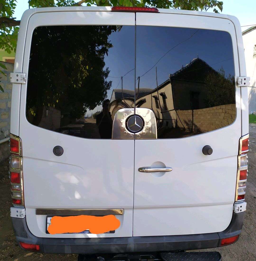 Mercedes Sprinter 316, 2011 il, 2.7 L, 400 000 km