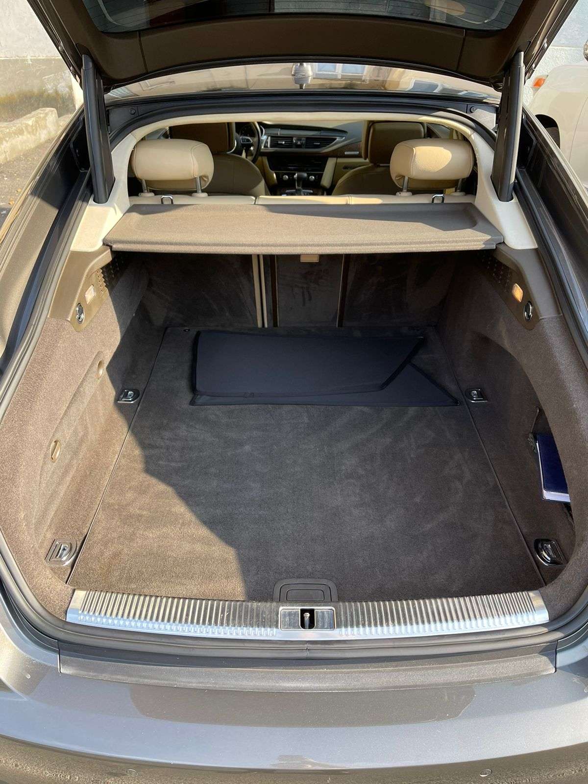 Audi A7, 2012 il, 3.0 L, 117 000 km