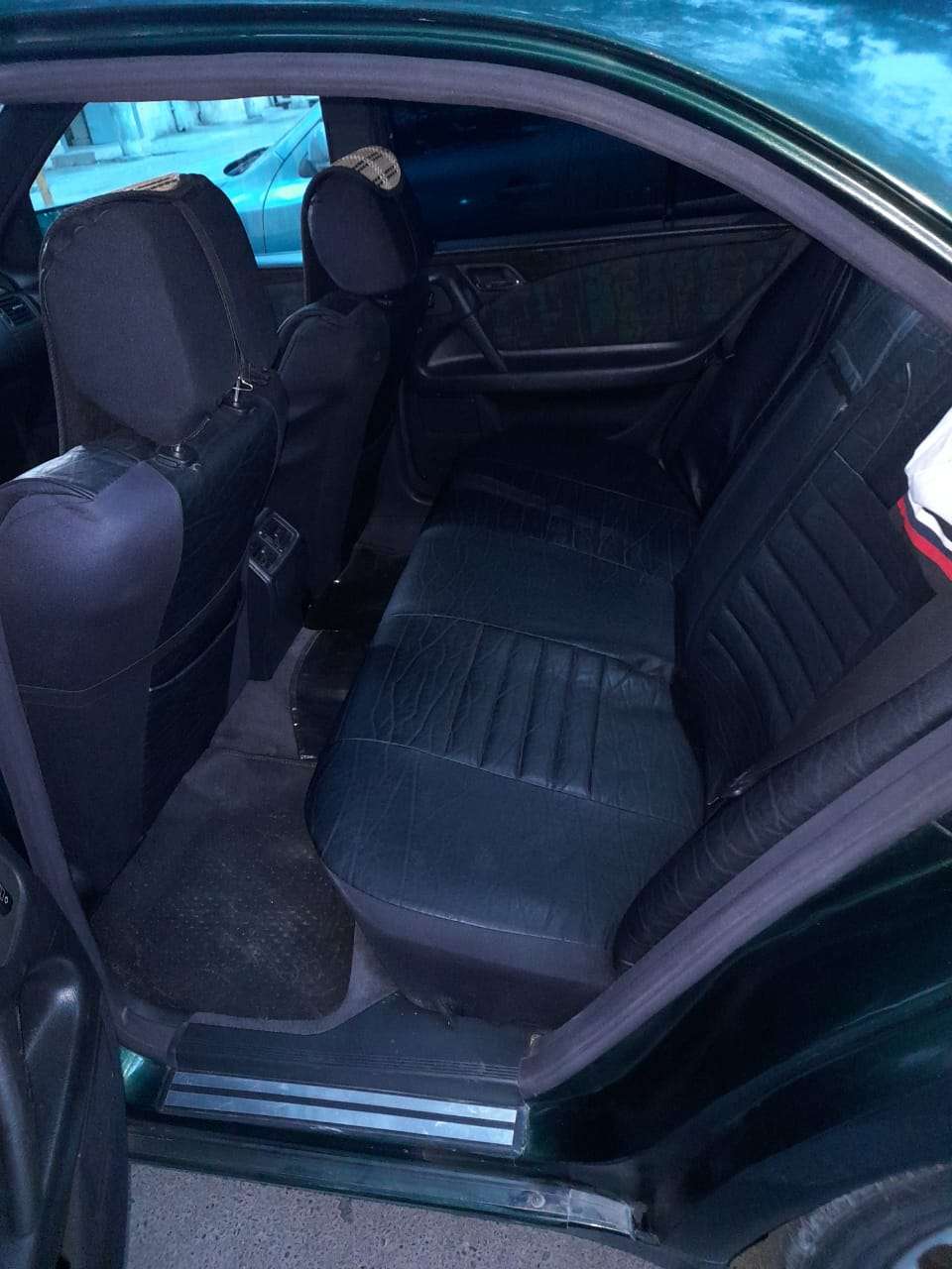 Mercedes E 200, 1998 il, 2.0 L, 250 000 km