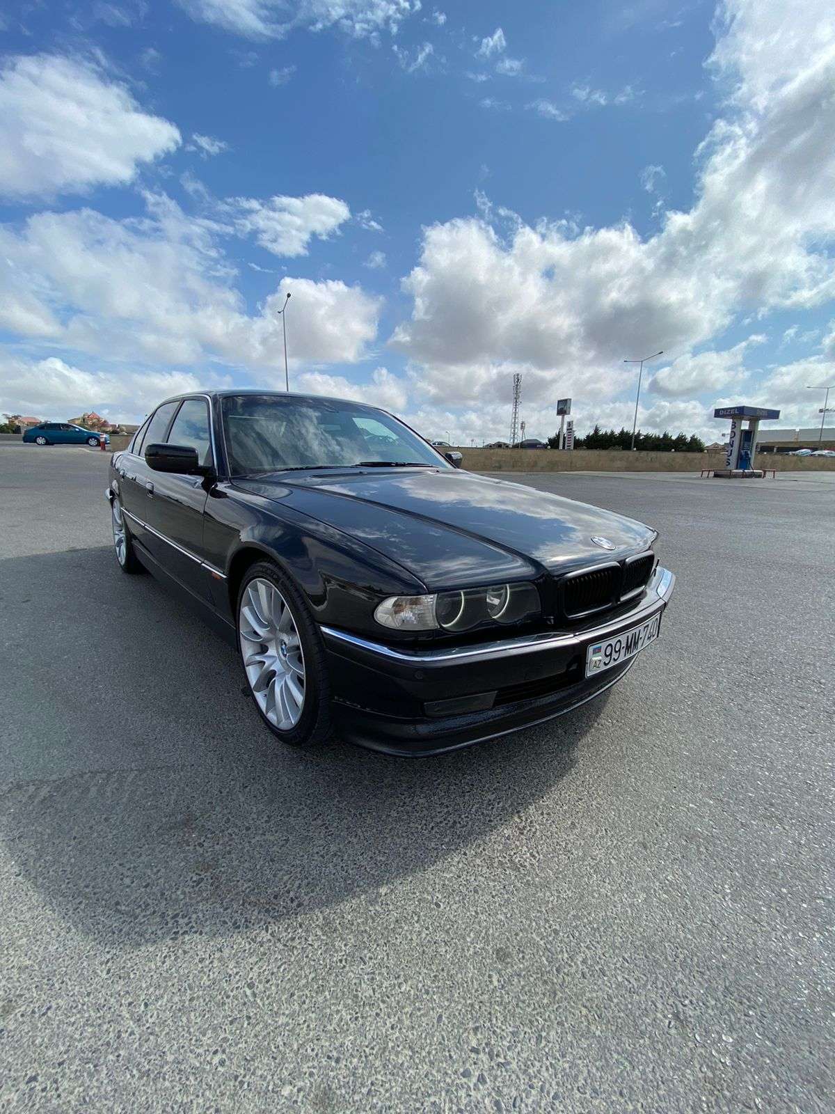BMW 740, 2001 il, 4.0 L, 350 000 km