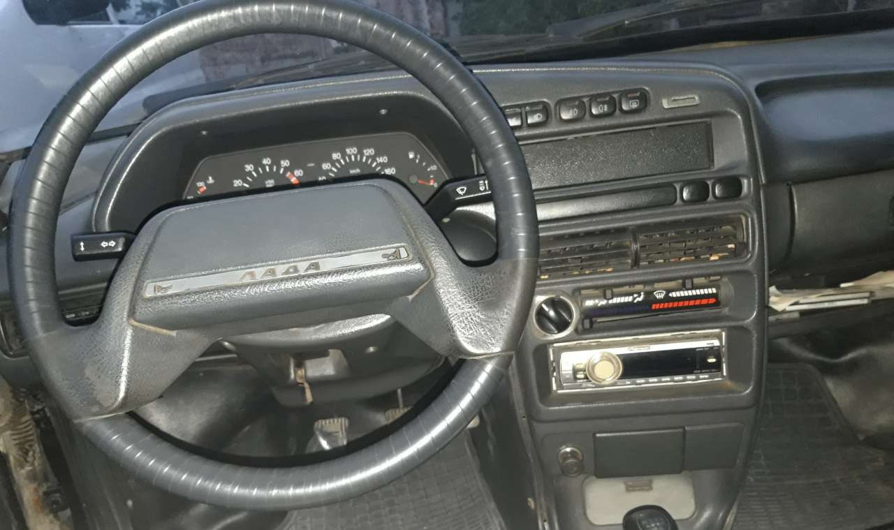 LADA (VAZ) 2115, 2005 il, 0.15 L, 170 000 km
