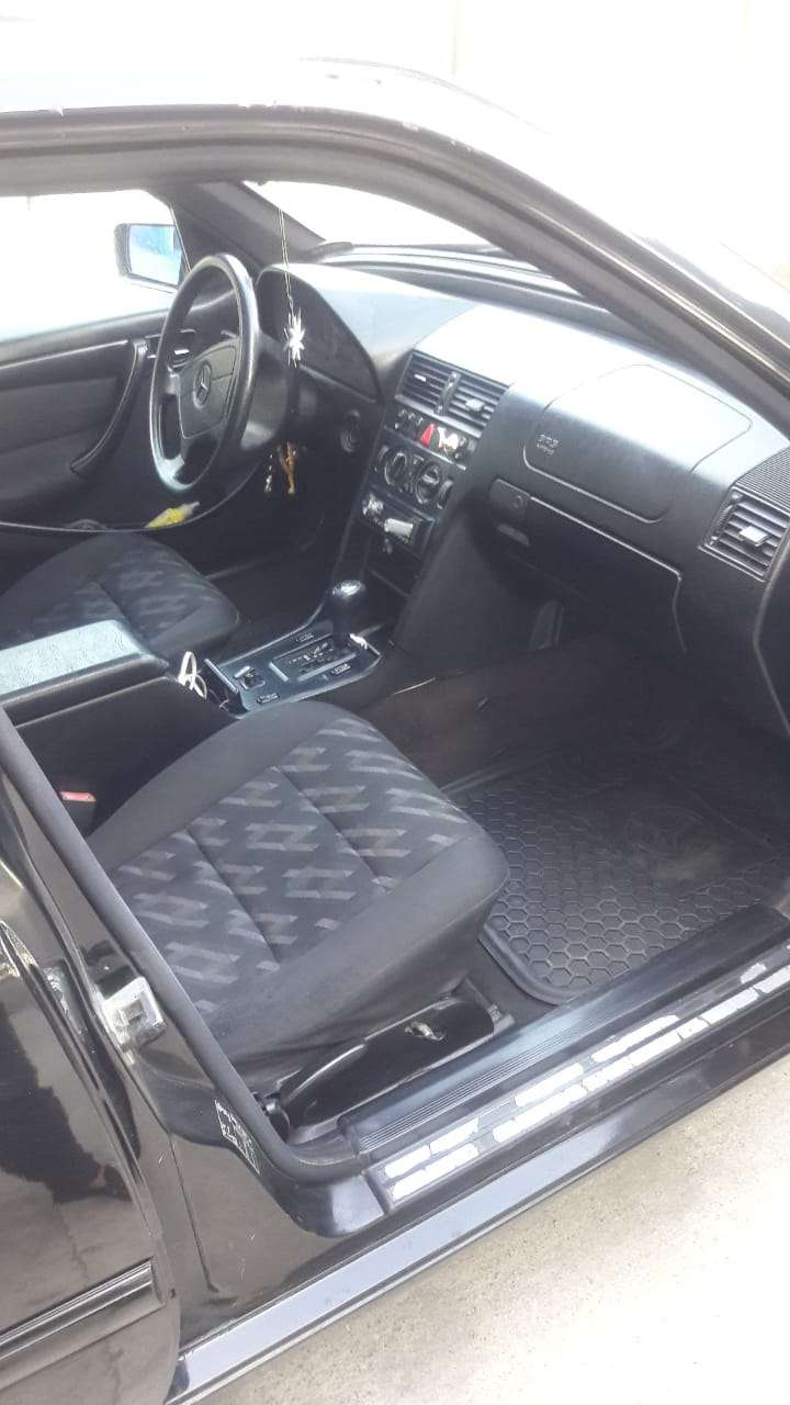 Mercedes C 220, 1998 il, 2.2 L, 400 000 km