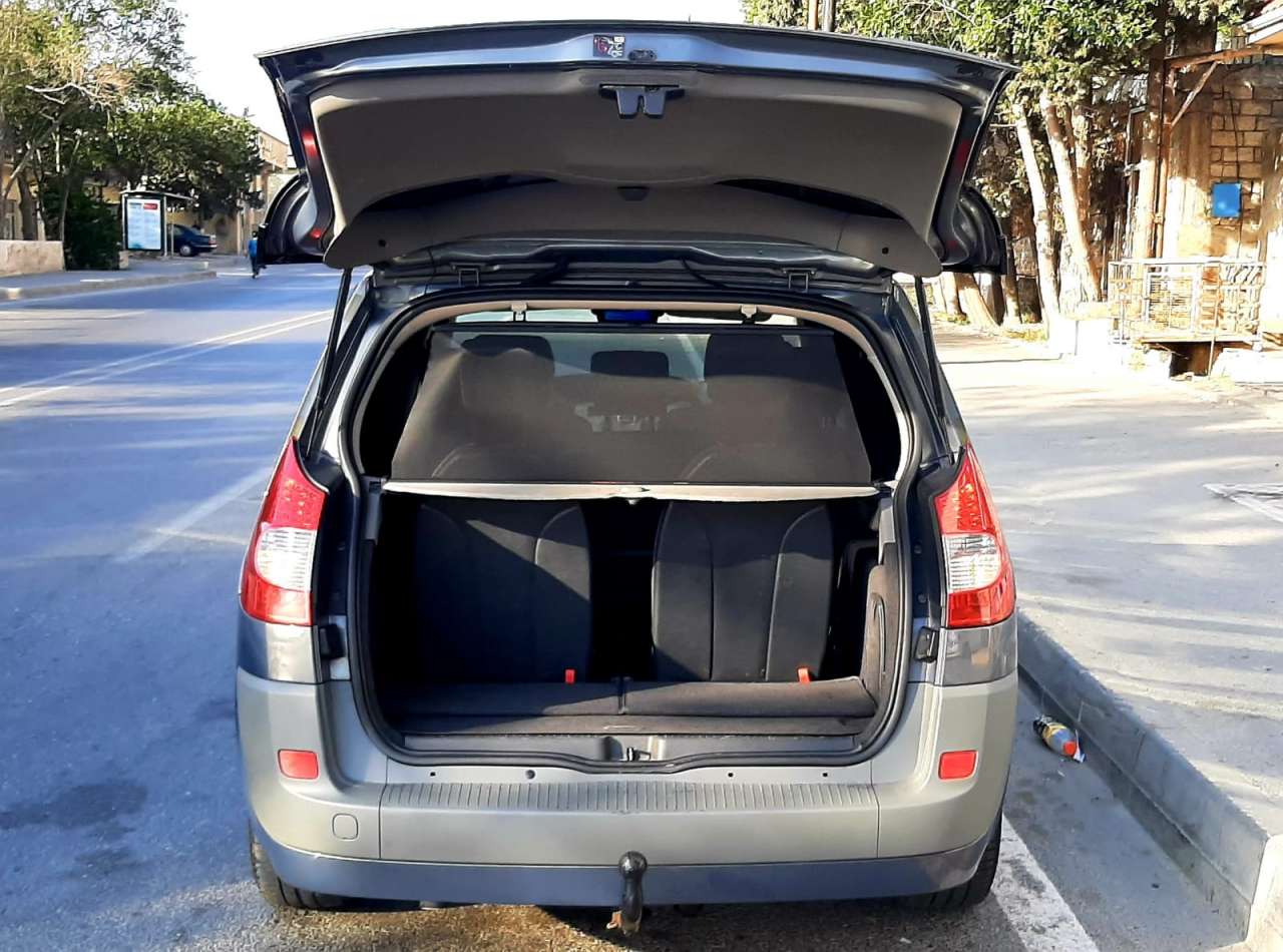 Renault Megane, 2007 il, 1.9 L, 183 000 km